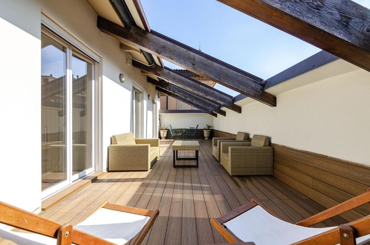 Rizzoli Terrace Apartment بولونيا المظهر الخارجي الصورة